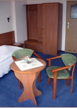 Sukiennice Hotel Chojnice Eksteriør billede